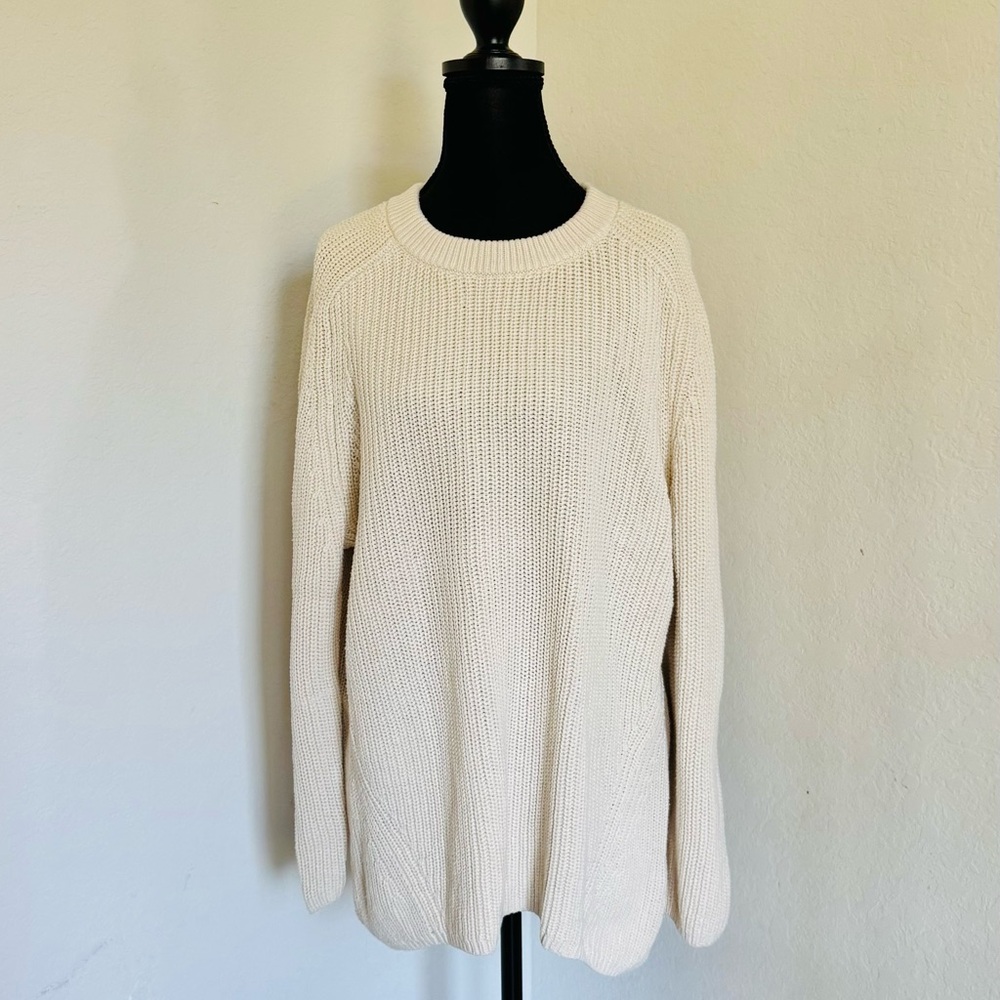 Express Cream Chunky Knit Crew Neck Sweater